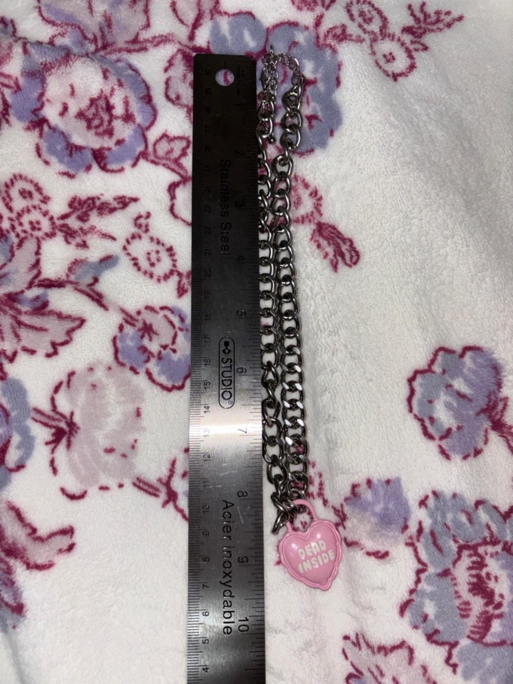 Hot Topic | Dead Inside Necklace - Picture 2 of 4